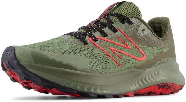 trail running shoes