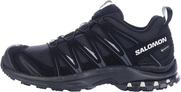 trail running shoes