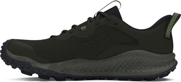 trail running shoes