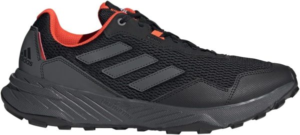 trail running shoes