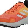 trail running shoes